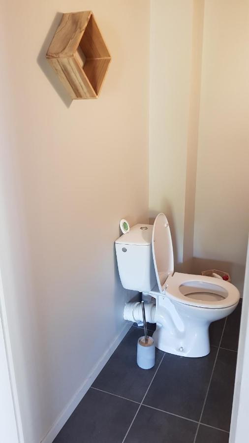 栋济 Chambre Avec Salle De Bain酒店 外观 照片